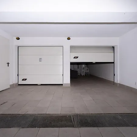 Marina Apartman